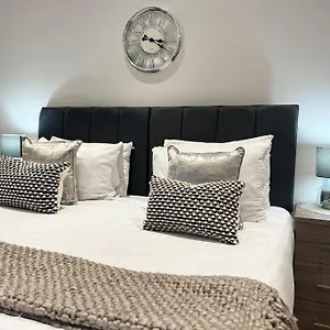 Apartment Master In, Southampton